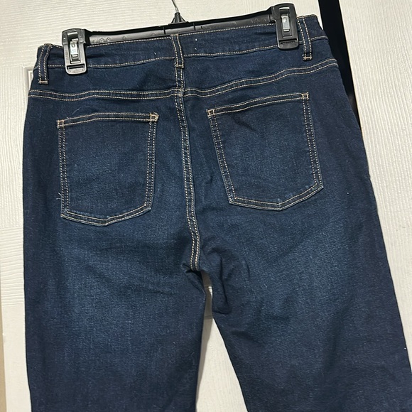 Harper Heritage Mid Rise Flare Jeans - Picture 4 of 7